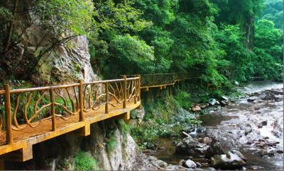 Emeral Valley