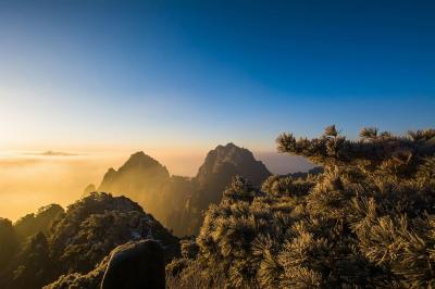 White Clouds Scenic Area Mount Huangshan 