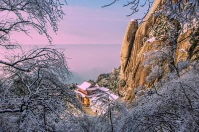 Winter Mt. Huangshan 