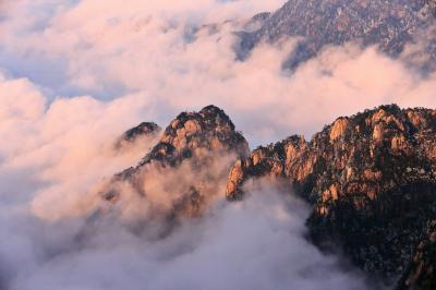Sea of Clouds in Mount Huangshan