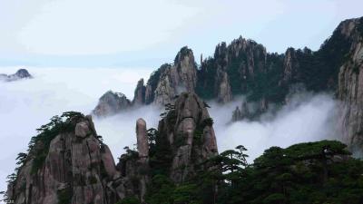 Sea of Clouds in Mount Huangshan