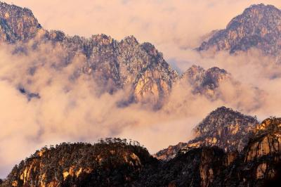 Sea of Clouds in Mount Huangshan