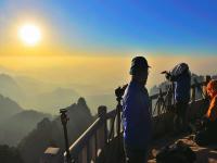 Sunrise in Yellow Mountain