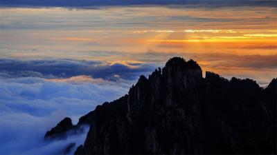 Sunglow Mount Huangshan